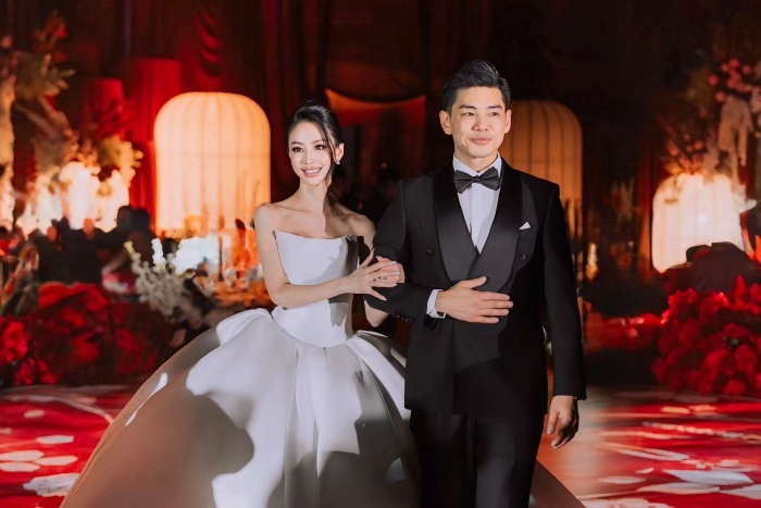 金曲最佳新人暨最佳制作人孔令奇与大马名媛陈铭君于吉隆坡举办盛大中式婚礼 (10).jpg